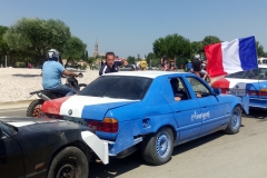 VOITURE 09