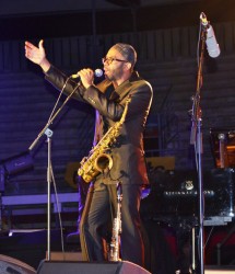 00_Kenny Garrett