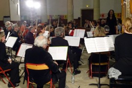01_concert-grand_temple