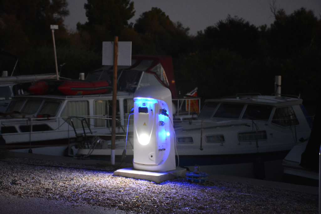 Petite Camargue : un nouvel éclairage pour le Port de Gallician