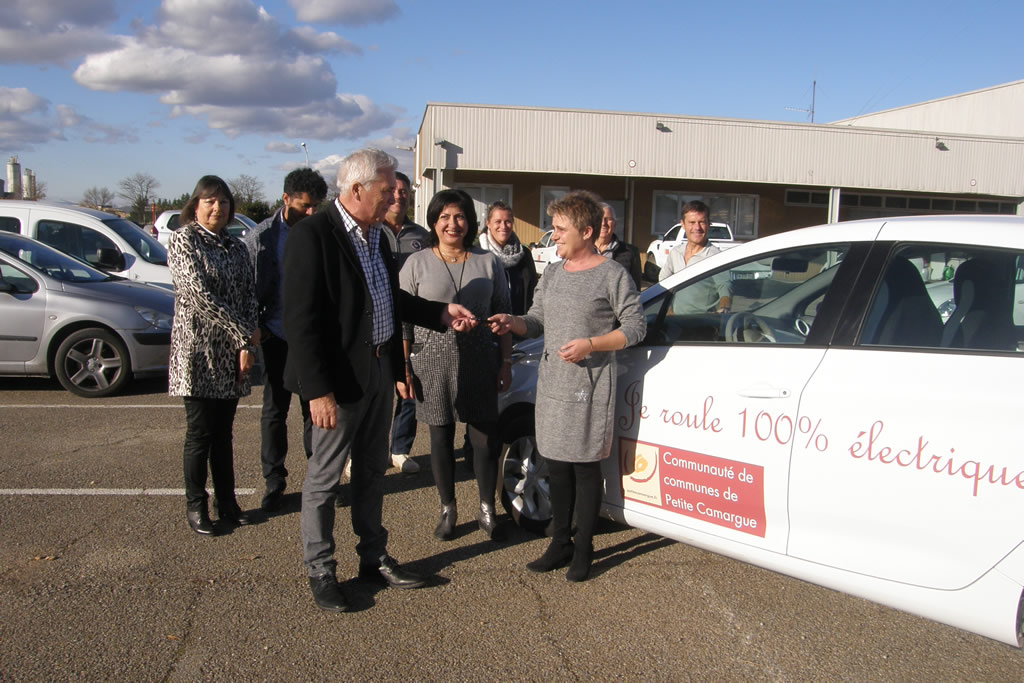 Petite Camargue : le service environnement se met à la voiture électrique