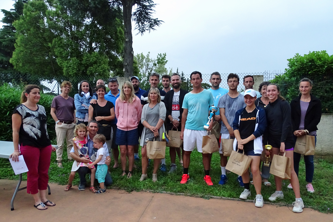 Tennis club de Vauvert : un tournoi open réussi
